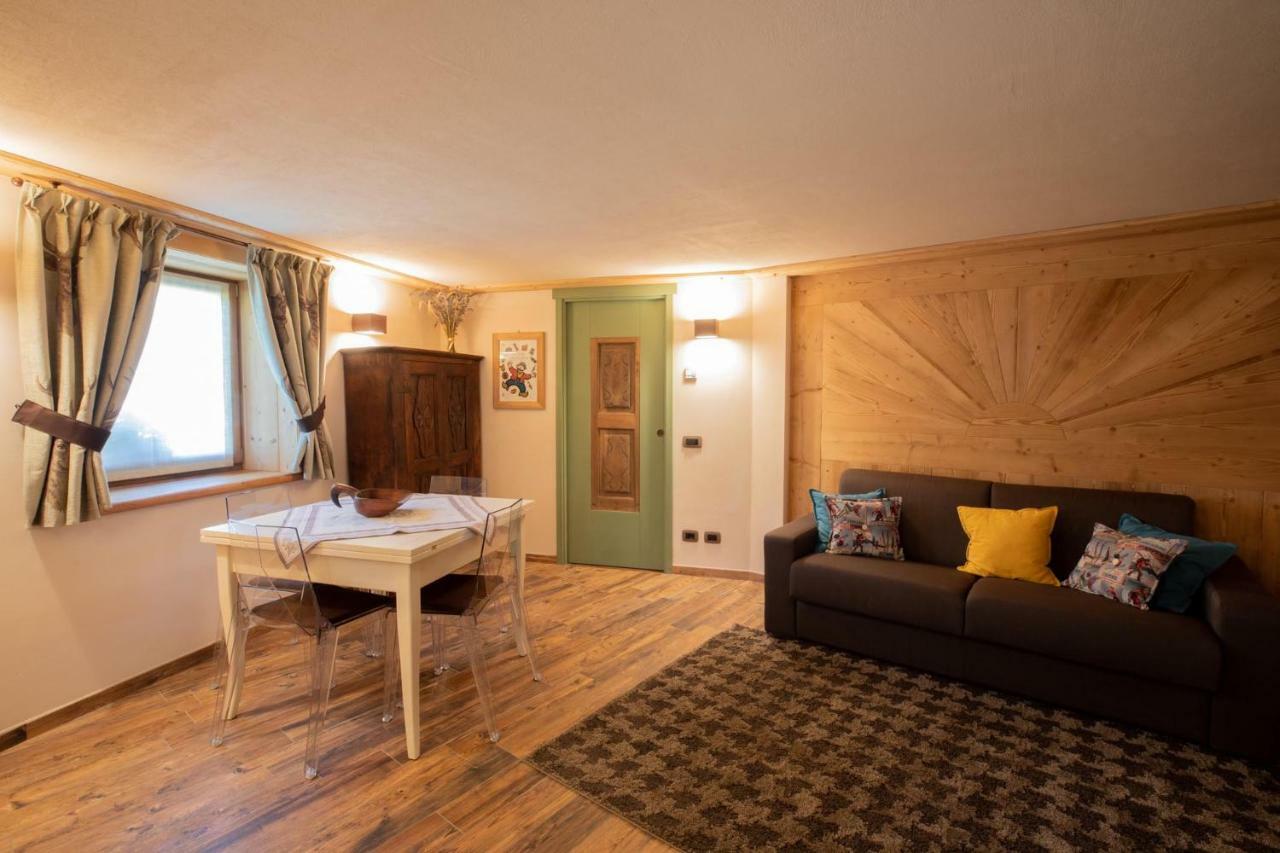 Casa Vacanze Petit Haury - Alloggi Ad Uso Turistico Vda Arvier N 0039 E N 0040 - エクステリア 写真