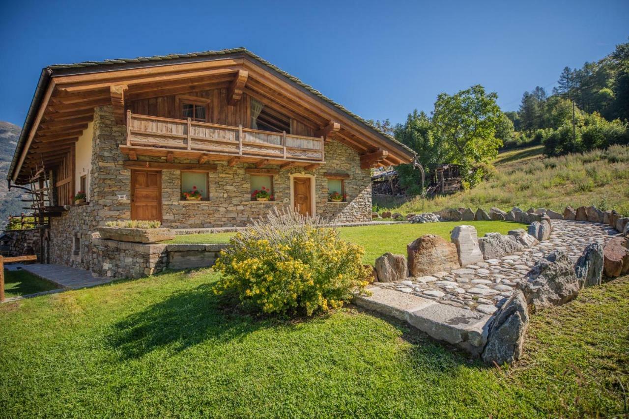 Casa Vacanze Petit Haury - Alloggi Ad Uso Turistico Vda Arvier N 0039 E N 0040 - エクステリア 写真
